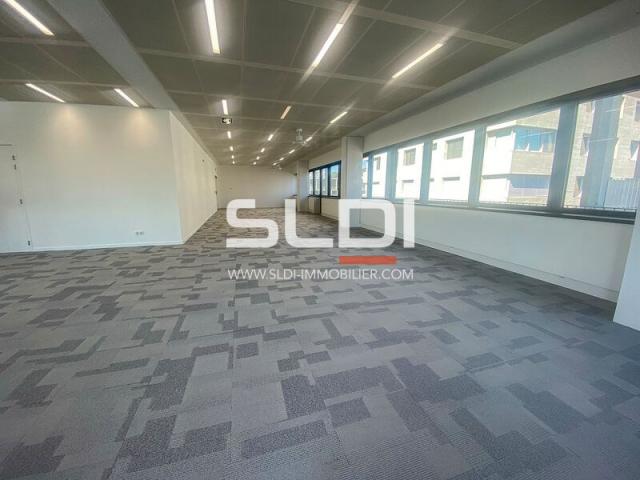 Bureaux A VENDRE - LYON - 1 477 m²