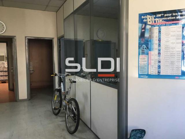 Bureaux A LOUER - VILLEURBANNE - 1 568 m²