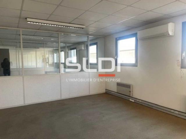Bureaux A LOUER - VILLEURBANNE - 1 568 m²