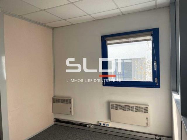 Bureaux A LOUER - VILLEURBANNE - 1 568 m²