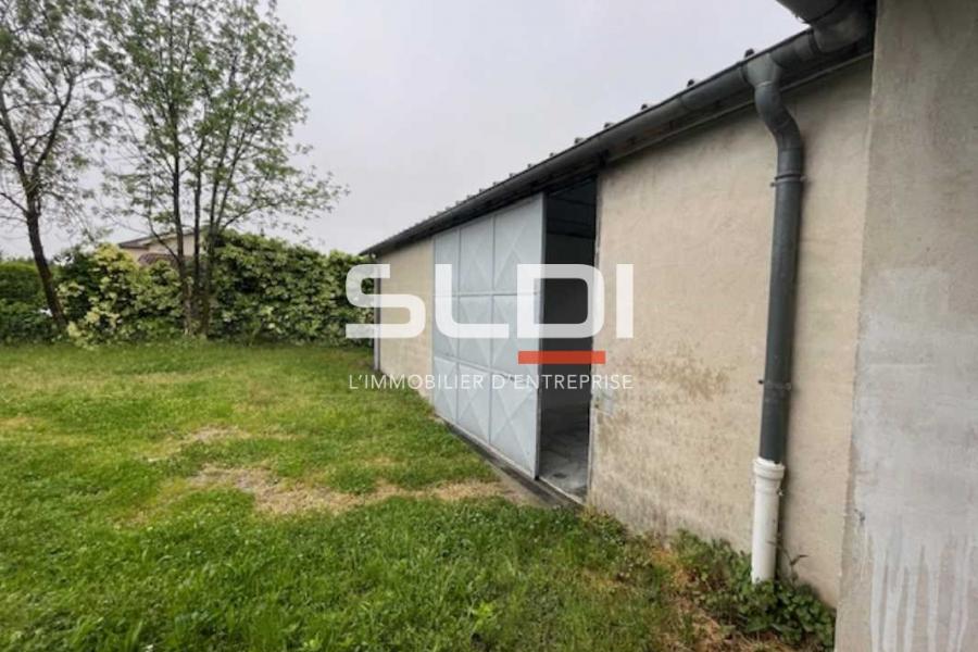 Bureaux A LOUER - RILLIEUX LA PAPE - 334 m²