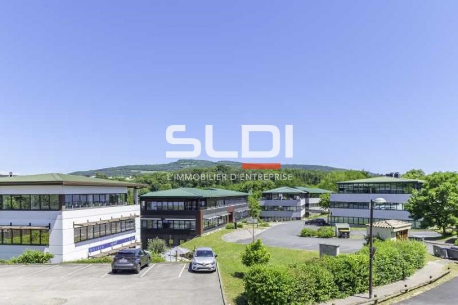 Bureaux A VENDRE - LISSIEU - 189 m²