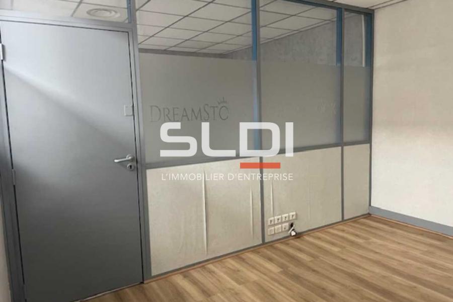 Activités A LOUER - VILLEURBANNE - 600 m²