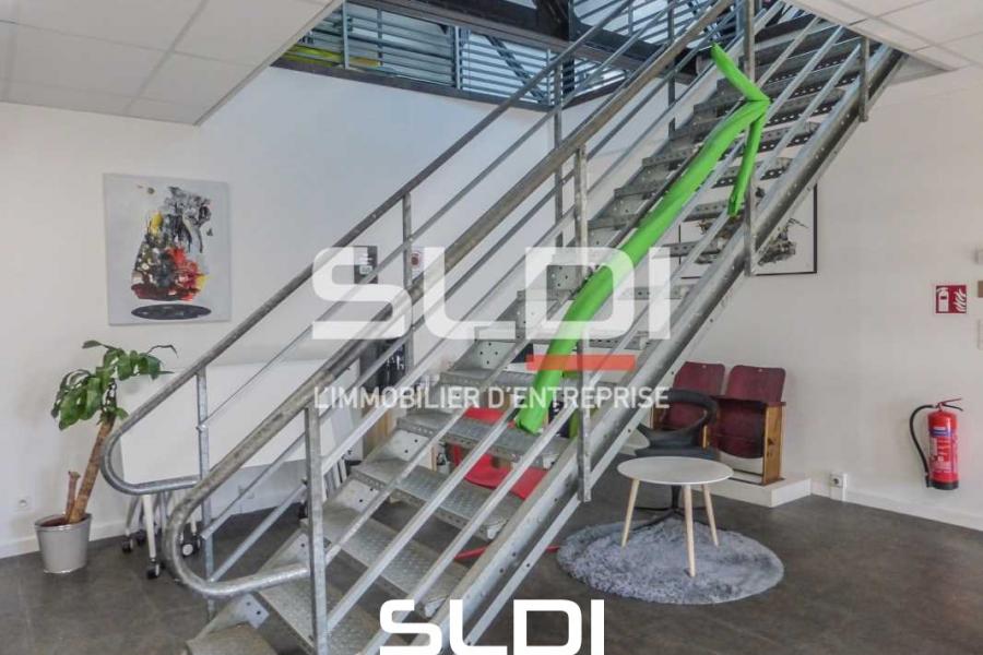 Bureaux A LOUER - LYON - 348 m²