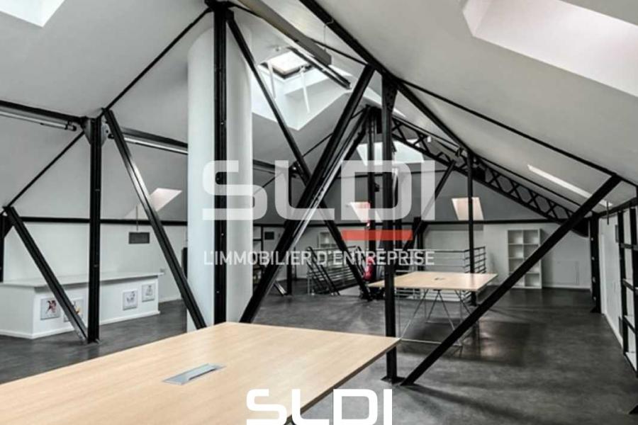 Bureaux A LOUER - LYON - 348 m²