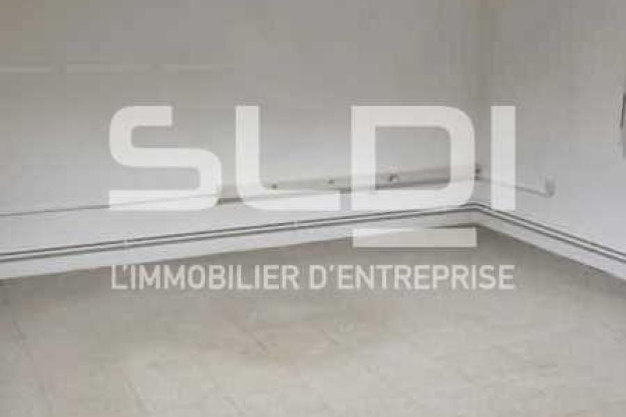 Bureaux A LOUER - VILLARS - 266 m²