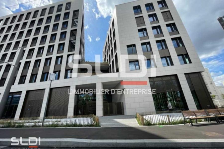 Commerces A LOUER - VILLEURBANNE - 306 m²