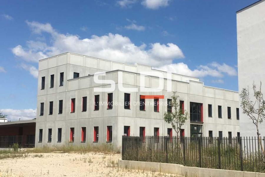 Bureaux A LOUER - RILLIEUX LA PAPE - 508 m²