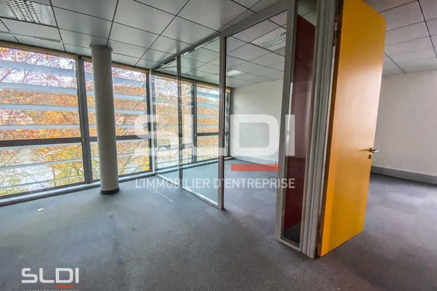 Bureaux A LOUER - LYON - 375 m²