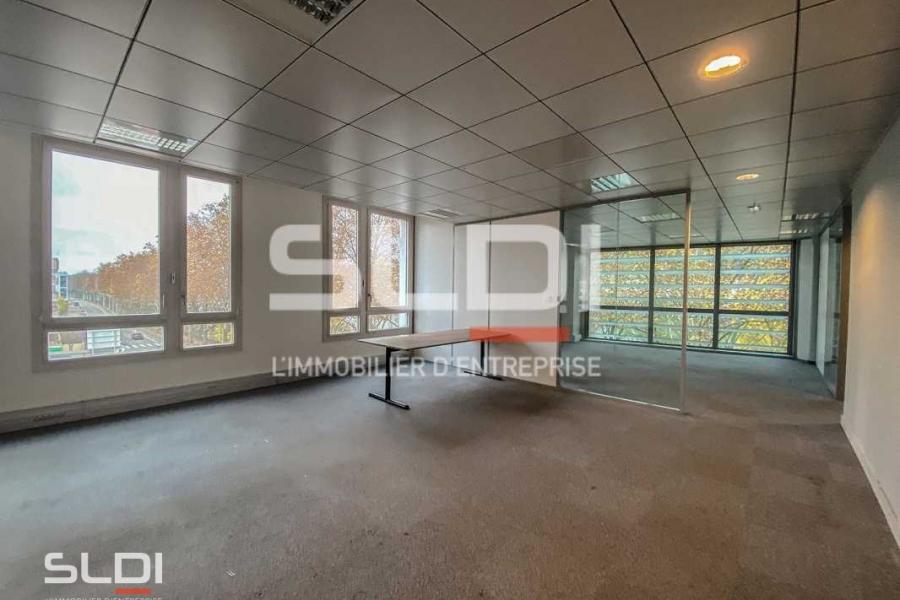 Bureaux A LOUER - LYON - 375 m²