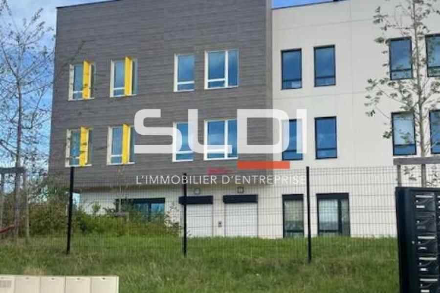 Bureaux A VENDRE OU A LOUER - RILLIEUX LA PAPE - 109 m²