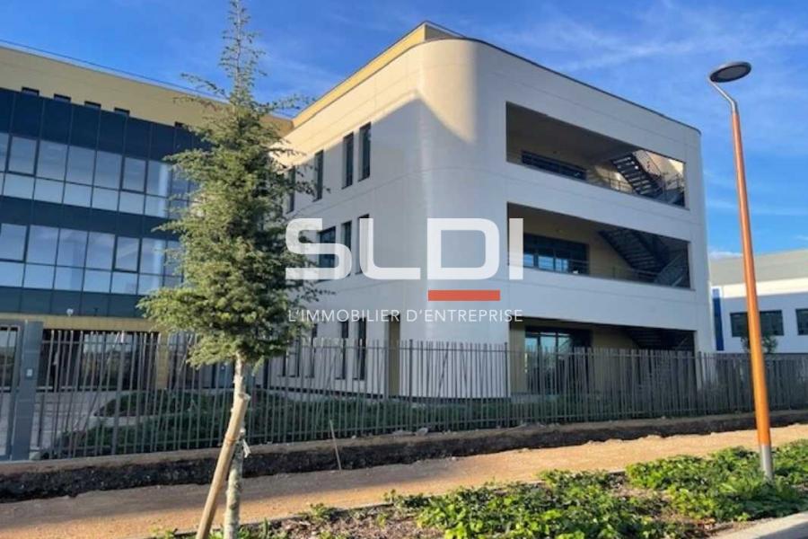 Bureaux A LOUER - GENAS - 262 m²
