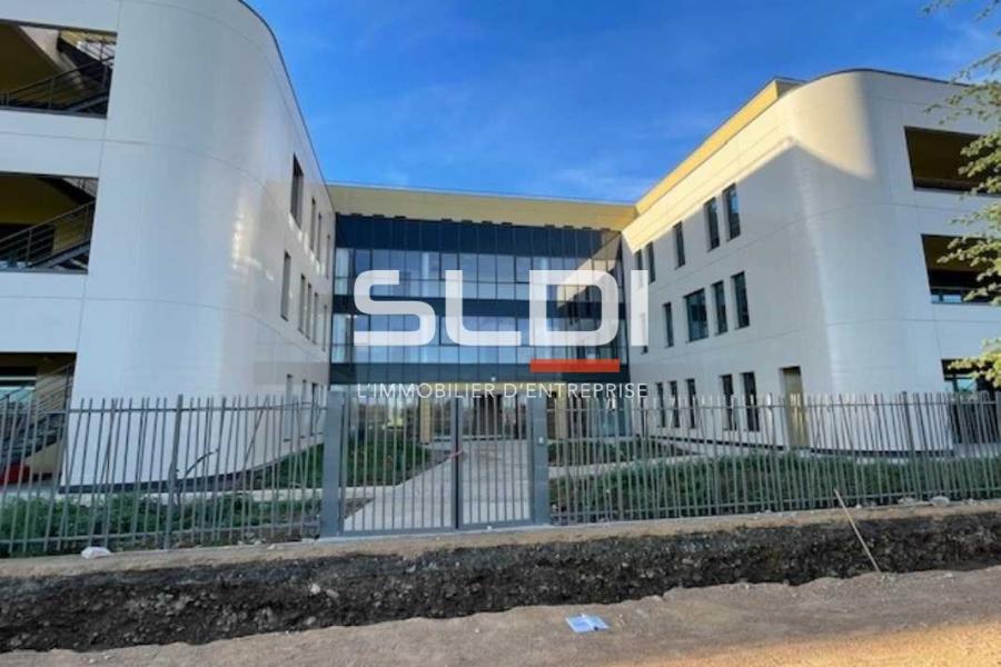 Bureaux A LOUER - GENAS - 262 m²