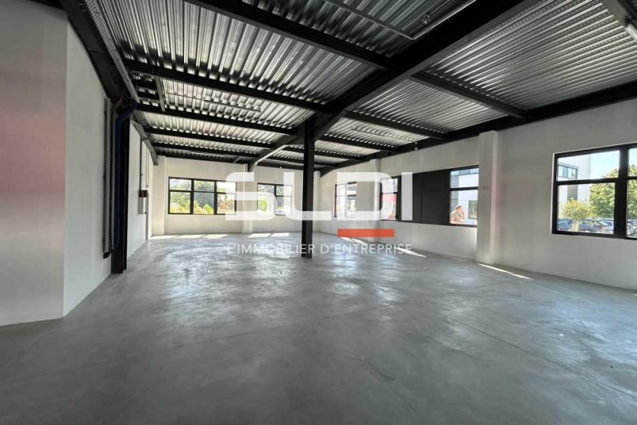 Activités A LOUER - DARDILLY - 686 m²