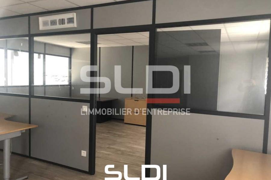 Activités A LOUER - BOURGOIN JALLIEU - 520 m²