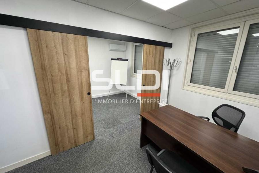 Bureaux A LOUER - CALUIRE ET CUIRE - 86 m²