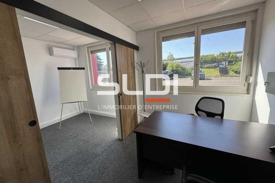 Bureaux A LOUER - CALUIRE ET CUIRE - 86 m²