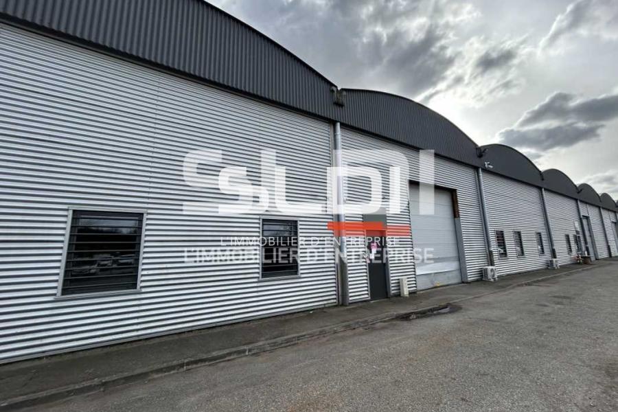 Activités A LOUER - SAINT PRIEST - 510 m²