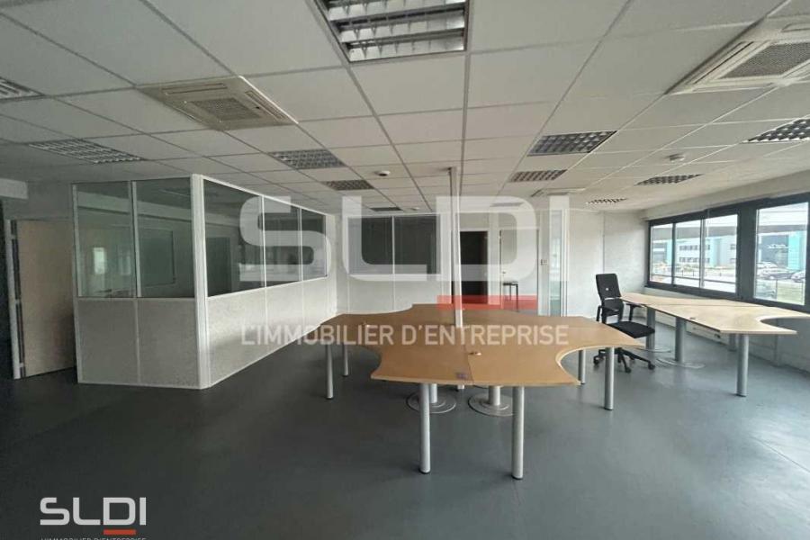 Bureaux A LOUER - GENAY - 549 m²