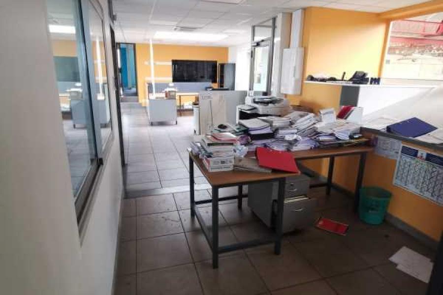 Activités A LOUER - BOURGOIN JALLIEU - 990 m²