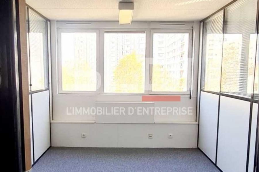 Bureaux A VENDRE - VILLEURBANNE - 338 m²