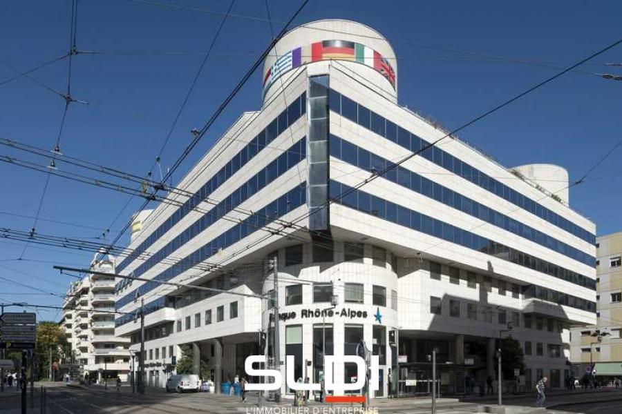 Bureaux A VENDRE - LYON - 583,7 m²