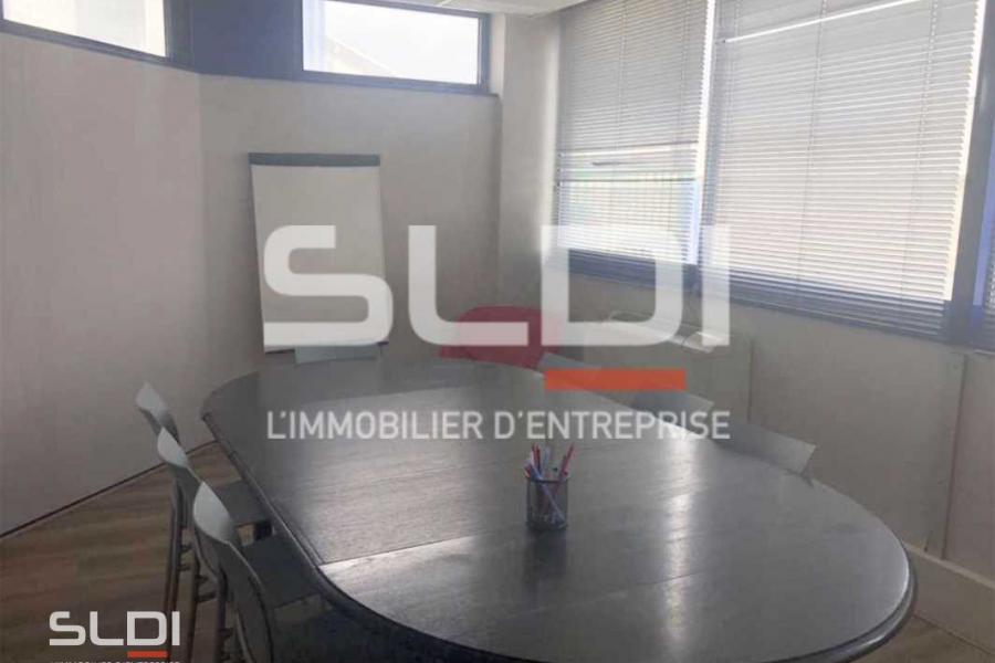 Bureaux A LOUER - SAINT FONS - 21 m²