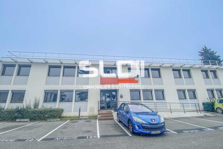 Bureaux A LOUER - RILLIEUX LA PAPE - 111 m² Bureaux A LOUER - RILLIEUX LA PAPE - 111 m²