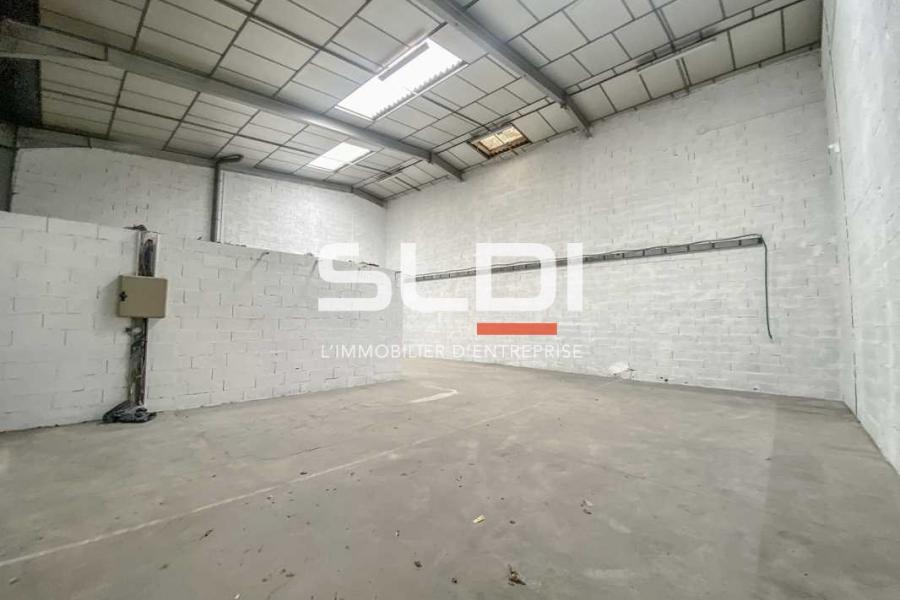 Activités A LOUER - CHASSIEU - 170 m²