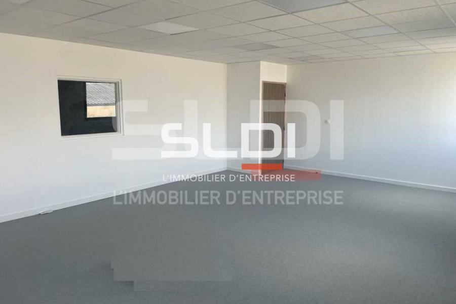 Activités A LOUER - MIONS - 154 m²