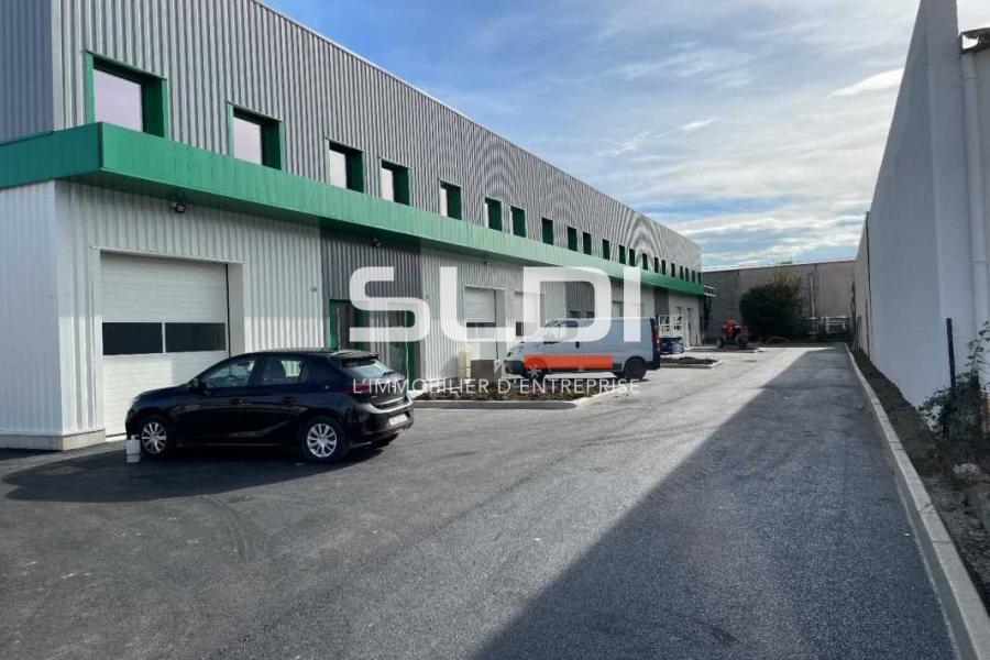 Activités A LOUER - MIONS - 154 m²