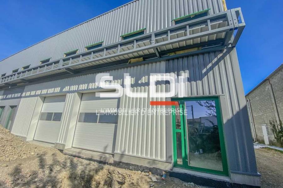 Activités A LOUER - MIONS - 154 m²