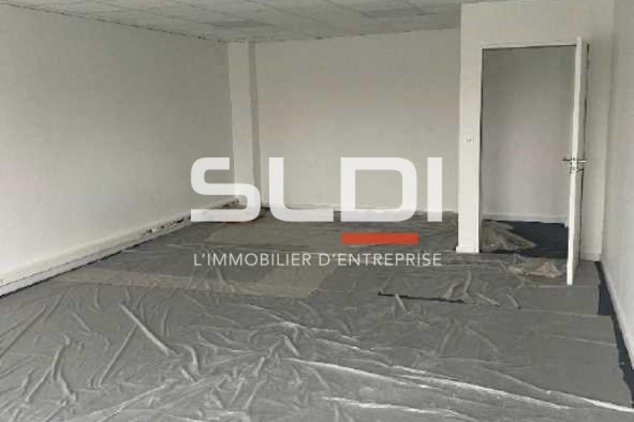 Activités A LOUER - BOURGOIN JALLIEU - 225 m²