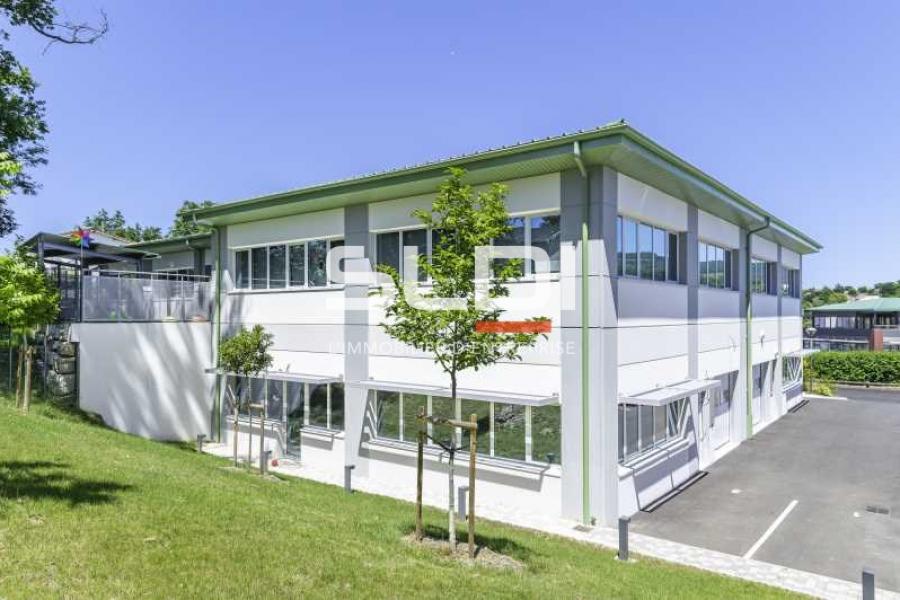 Bureaux A VENDRE - LISSIEU - 287 m²