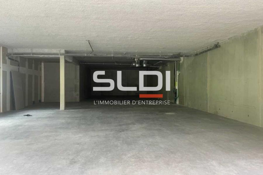 Bureaux A VENDRE - LISSIEU - 287 m²