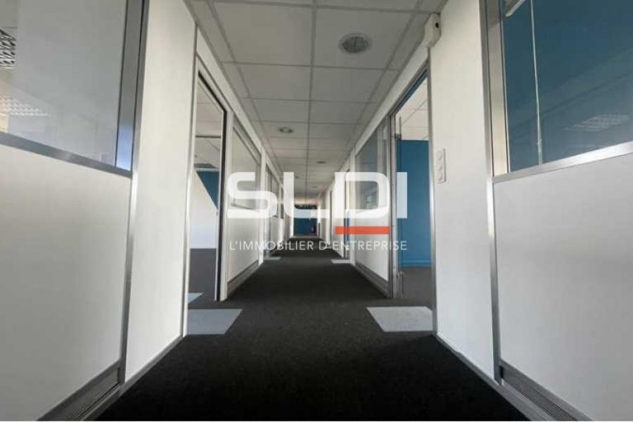 Bureaux A VENDRE OU A LOUER - LYON - 296 m² Bureaux A VENDRE OU A LOUER - LYON - 296 m²