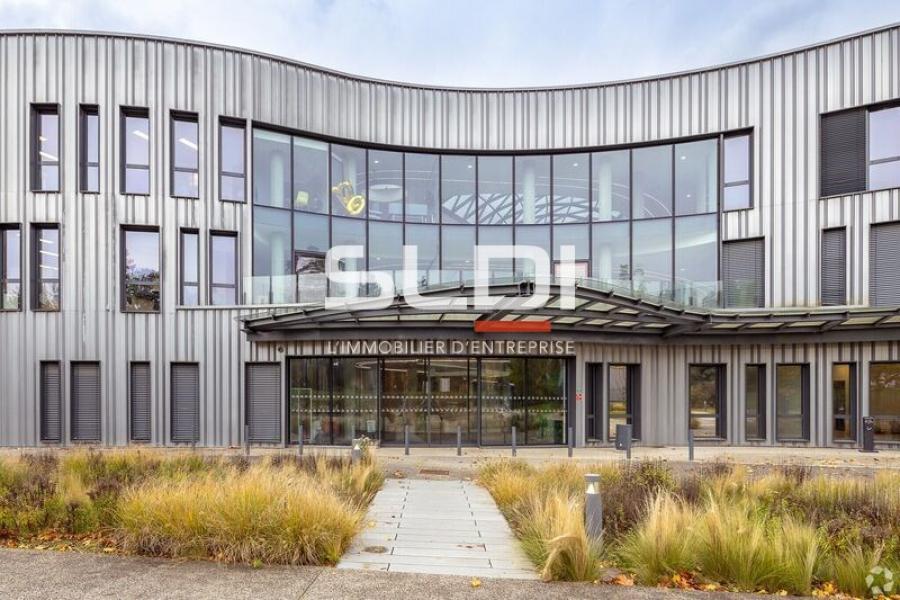 Bureaux A LOUER - LIMONEST - 3 448 m² Bureaux A LOUER - LIMONEST - 3 448 m²