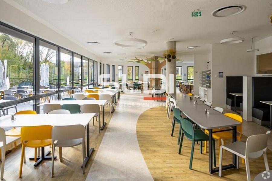 Bureaux A LOUER - LIMONEST - 3 448 m² Bureaux A LOUER - LIMONEST - 3 448 m²
