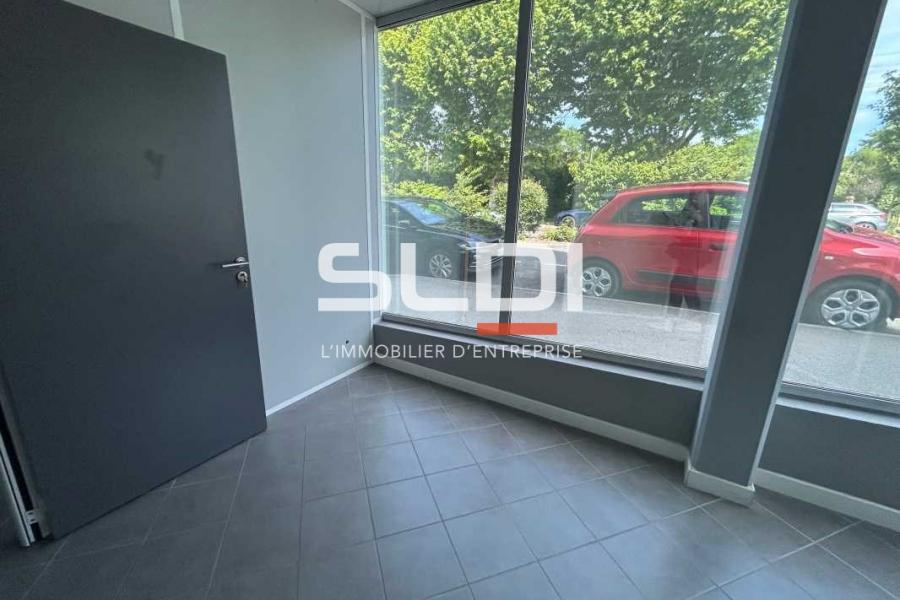 Bureaux A LOUER - VILLEFRANCHE SUR SAONE - 130 m²