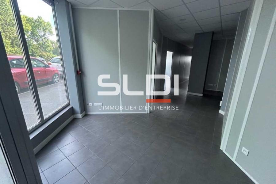 Bureaux A LOUER - VILLEFRANCHE SUR SAONE - 130 m²