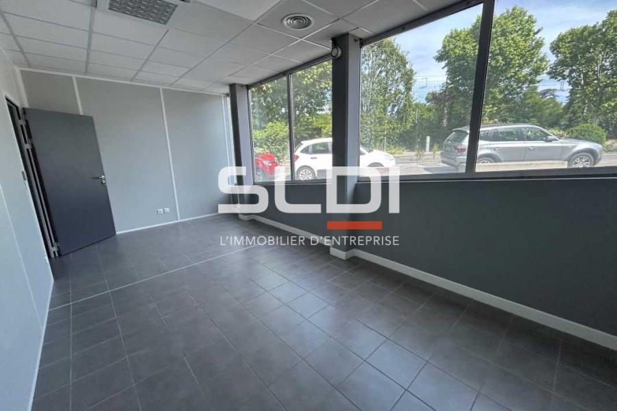 Bureaux A LOUER - VILLEFRANCHE SUR SAONE - 130 m²