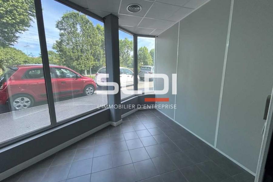 Bureaux A LOUER - VILLEFRANCHE SUR SAONE - 130 m²