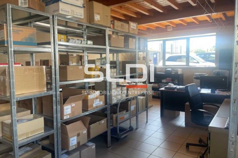 Bureaux A LOUER - RILLIEUX LA PAPE - 110 m²