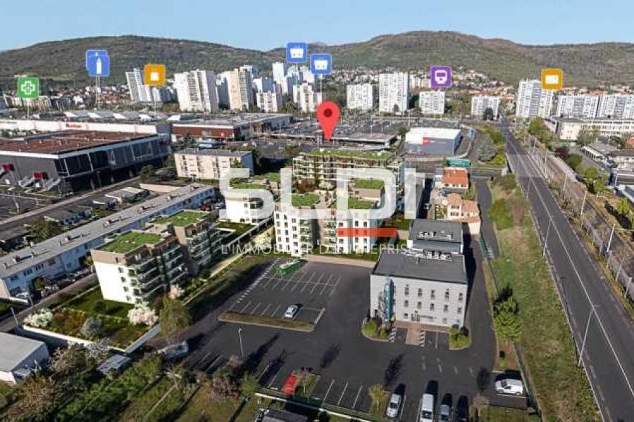 Commerces A VENDRE - CLERMONT FERRAND - 269 m²