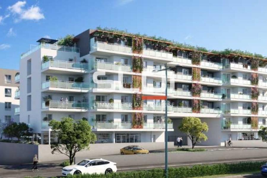 Commerces A VENDRE - CLERMONT FERRAND - 269 m²