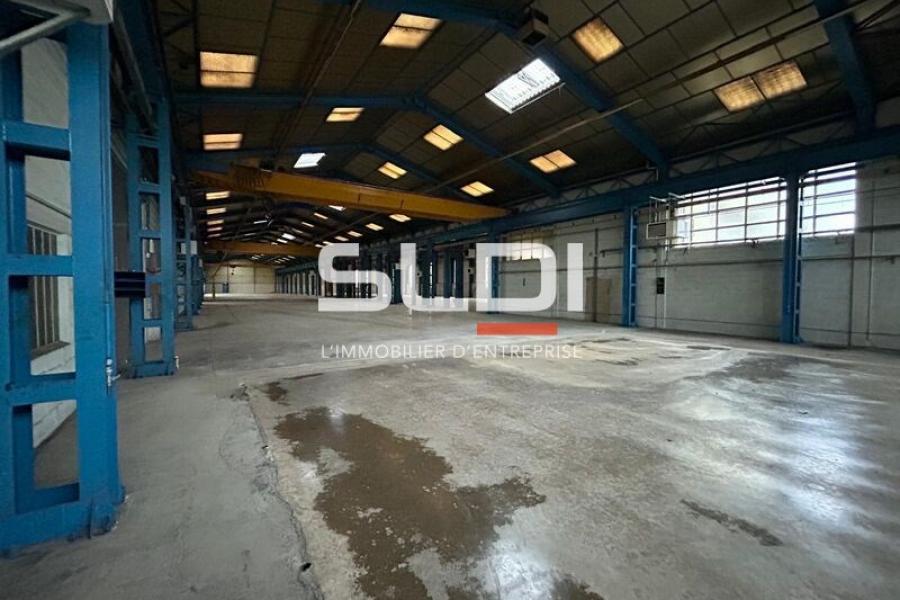 Activités A VENDRE - JASSANS RIOTTIER - 4 185 m² Activités A VENDRE - JASSANS RIOTTIER - 4 185 m²