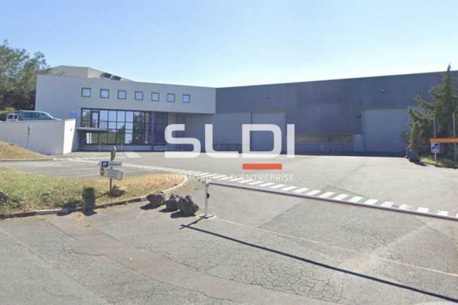Activités A VENDRE - JASSANS RIOTTIER - 4 185 m²