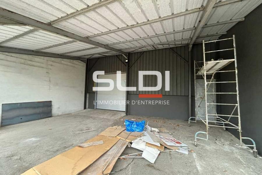 Activités A LOUER - VILLEFRANCHE SUR SAONE - 700 m²