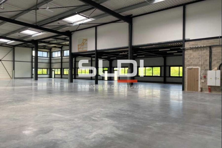 Activités A VENDRE - VAULX EN VELIN - 360 m²