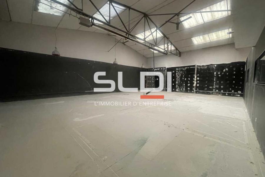 Commerces A LOUER - LYON - 295 m²